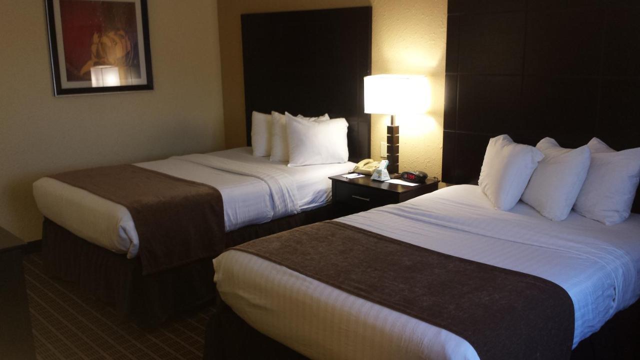 Quality Inn & Suites Morgantown - University Area Esterno foto